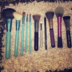 Assortment of brushes